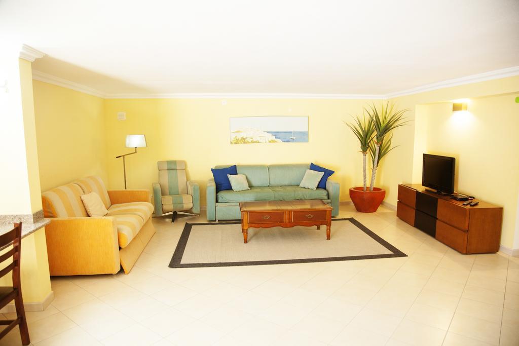 Villa Clara Premium By Sunny Deluxe อัลบูเฟรา ภายนอก รูปภาพ